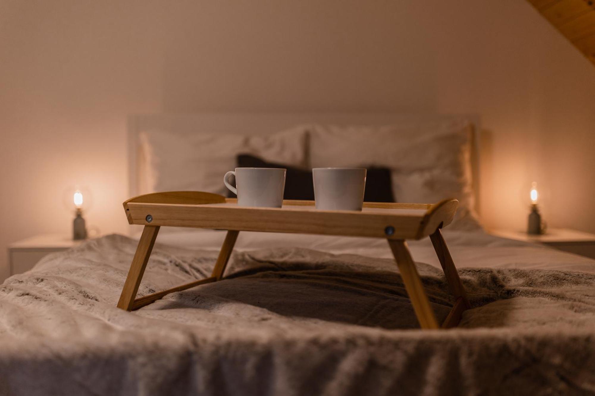 Romanticky Loft Parking U Hlavniho Nadrazi Оломоуц Екстериор снимка